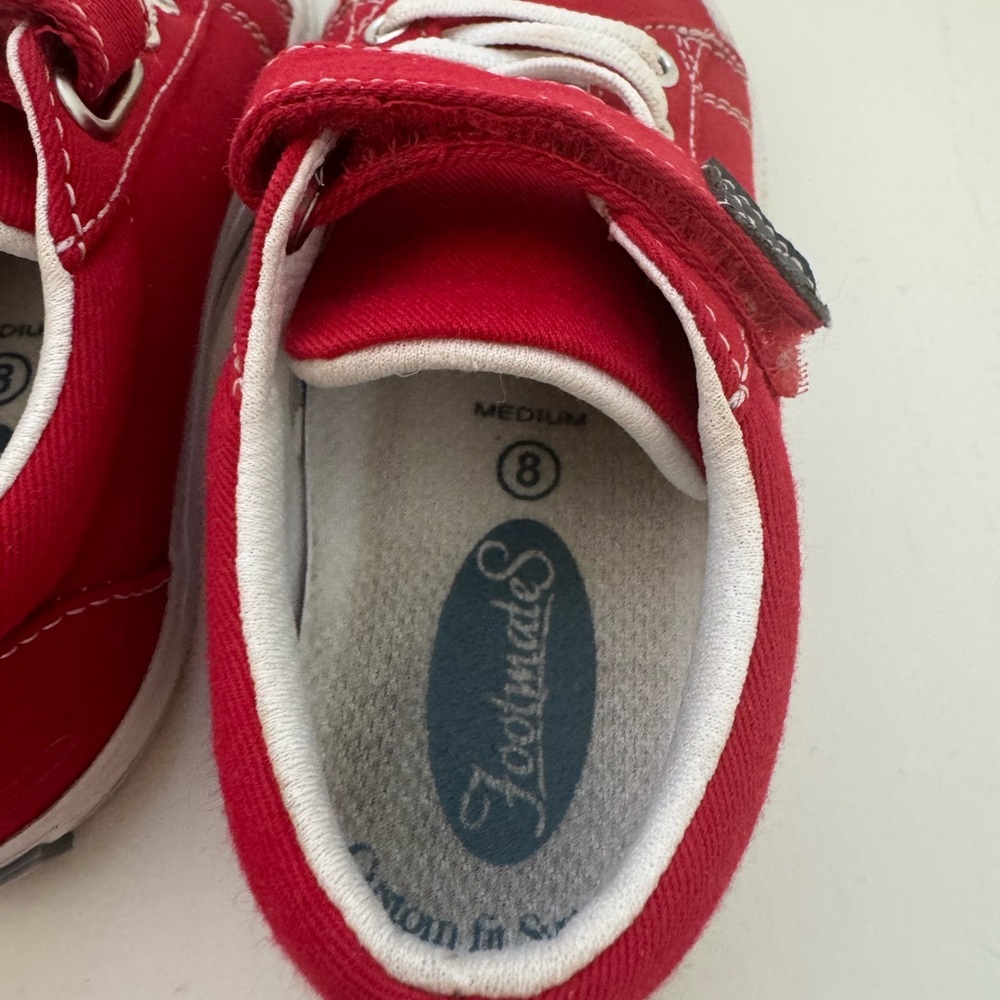 Footmates - Red Canvas Sneakers Velcro Strap - Toddler Size 8 - Picture 7 of 7